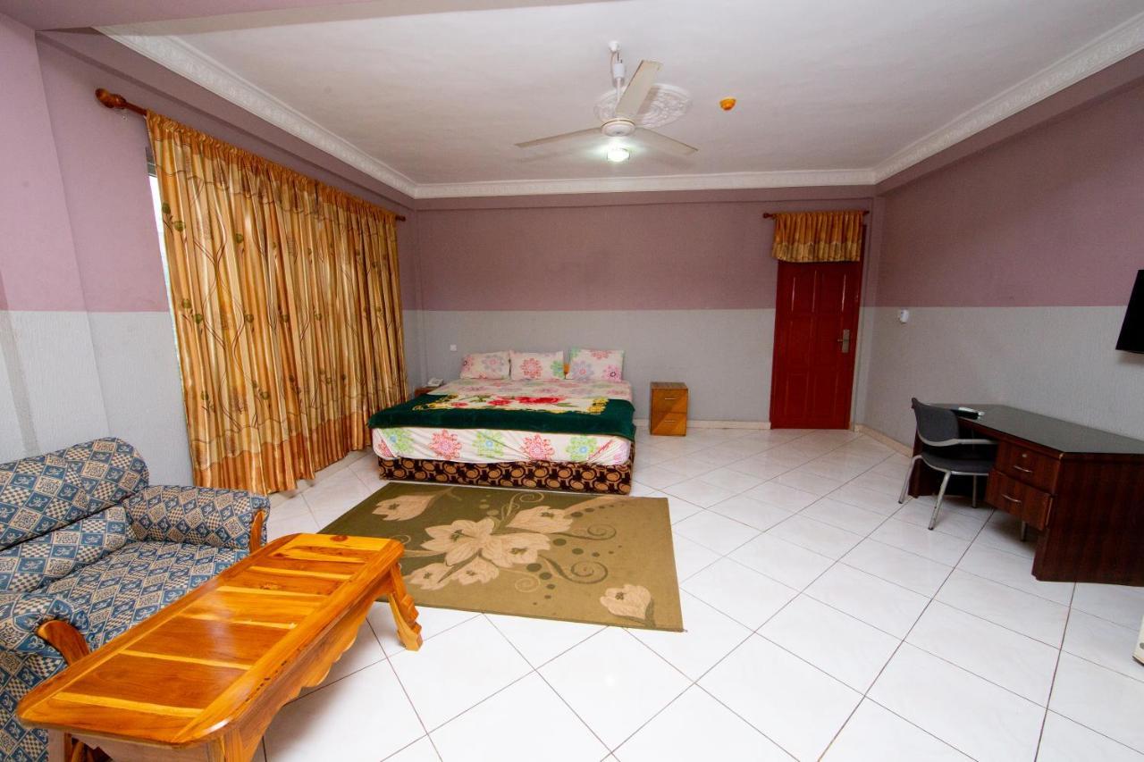 Pemicsa Hotel Accra Spintex Zewnętrze zdjęcie